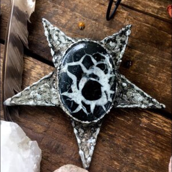 Baphomet inspired pendant - Picture 4 of 5